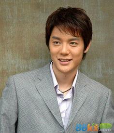 演员傅程鹏个人资料,从军旅演员到影视界璀璨星辰的蜕变之路