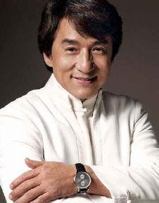 成龙的个人资料图片,动作巨星，喜剧大师，华语影坛的传奇人物